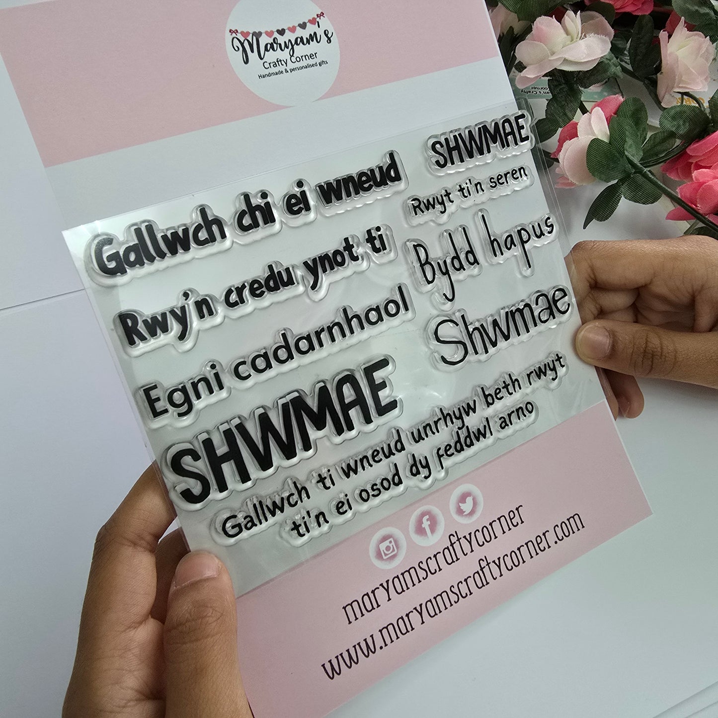 Bring a Welsh flair to your crafts with our Shwmae & Inspirational Phrases Clear Stamp Set